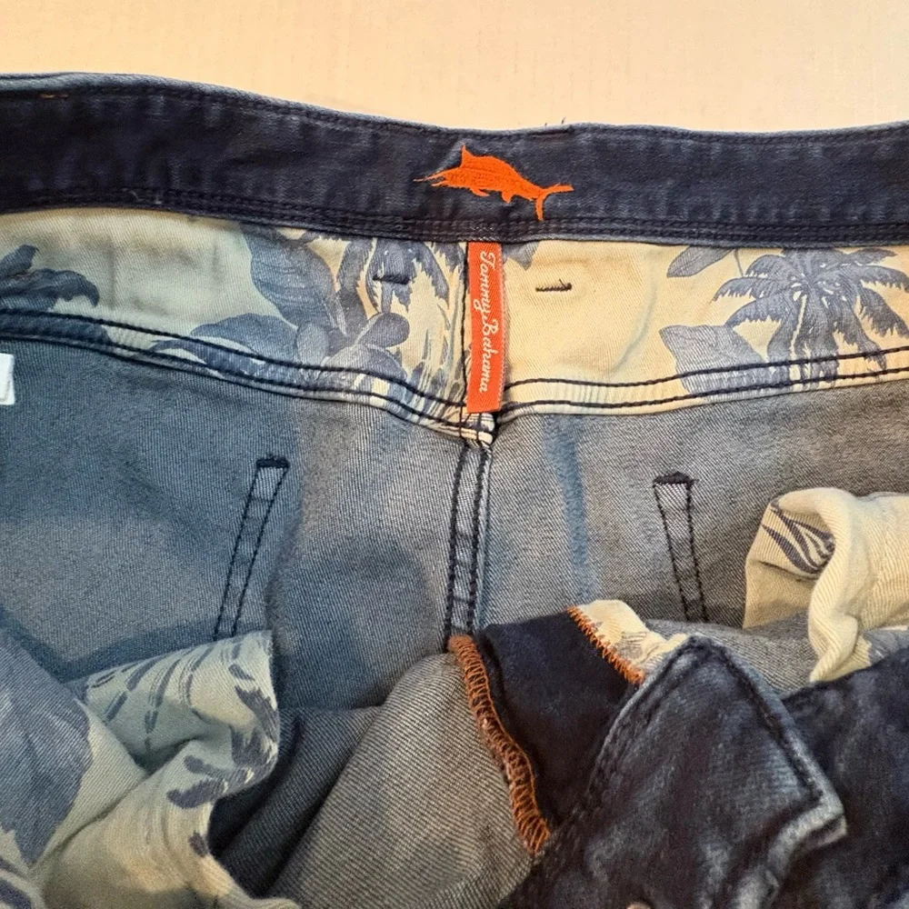 Tommy Bahama Dark Blue Straight Jeans Size 36x32 - Picture 4 of 10